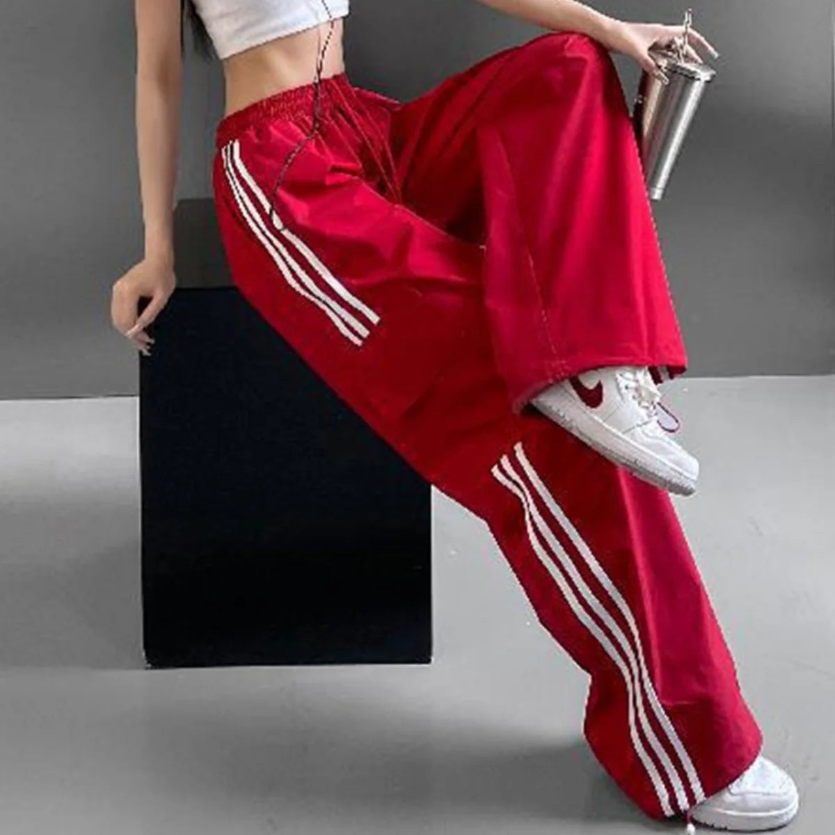 Women Y2k Wide Leg Track Pants Baggy Side Striped Joggers Sweatpants Elastic Waist Color Block Parachute Pants with Pockets