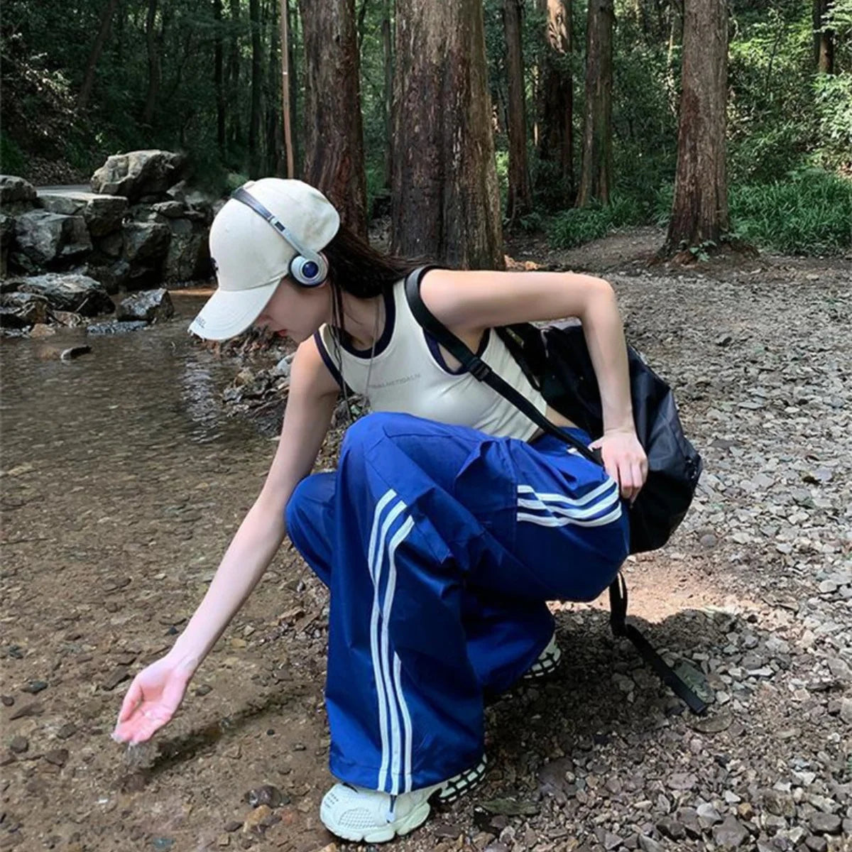 Women Y2k Wide Leg Track Pants Baggy Side Striped Joggers Sweatpants Elastic Waist Color Block Parachute Pants with Pockets